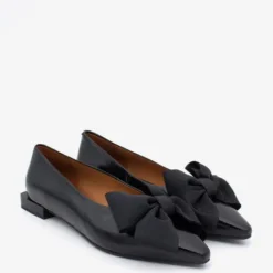 Angel Alarcon 24631BLK-Pump.