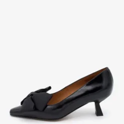 Angel Alarcon 24627BLK-Pump.