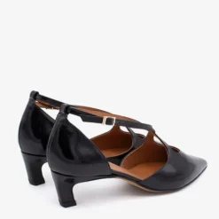 Angel Alarcon 25536BLK-Pump.