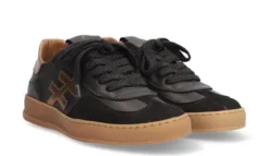 Another Trend A0320385- Trainer.