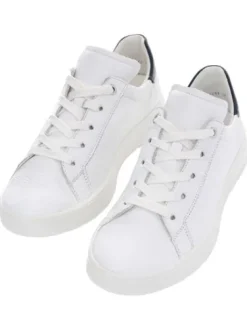 Ara 125001604- Trainer.