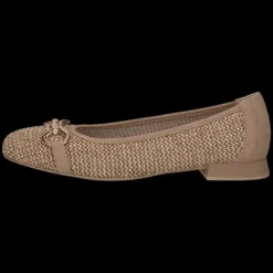 Caprice 22503311BR- Wide Fit Pump.