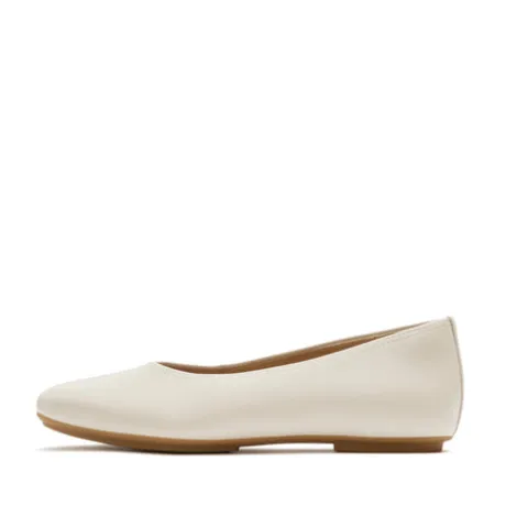 Fitflop High-Cut Beige Soft Leather Ballerina|A0PA99