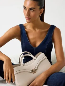 Guess HWBG79OFF- Dea Satchel.