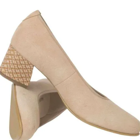 Hassia 304902129 - Extra Wide Fit Court Shoe.