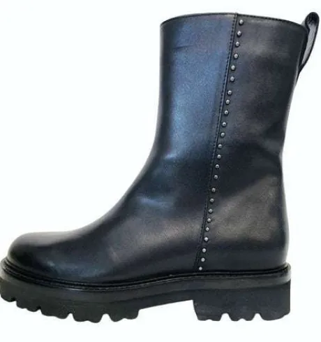 Karen Koo MK2886- Slip On.