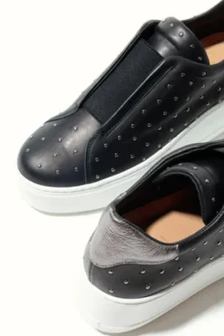 Kmb A7543NE- Trainer.