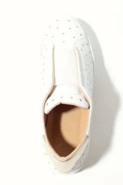 Kmb A7543WH- Trainer.