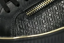 Remonte D2E0003- Trainer.