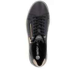 Remonte D2E0003- Trainer.