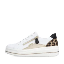 Remonte White and Leo Platform Trainer|D1C0185