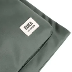 Roka chelsea B medium thyme.