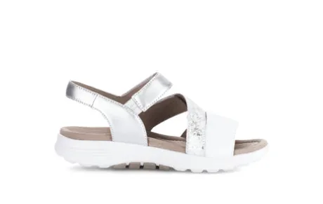 Rolling Soft White and Silver Mini Wedge Sandal|8681351